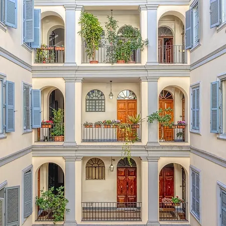 Luxury Stars In Rome - Andromeda Apartment In Colosseum-3